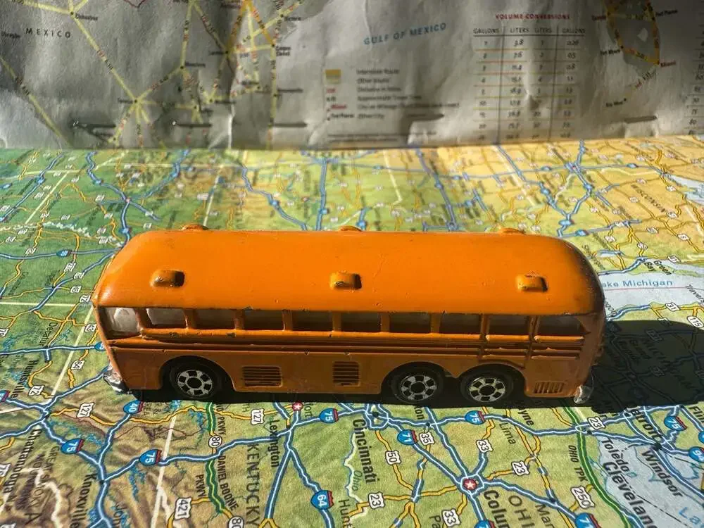 VINTAGE ‘70s ‘80s Zylmex P322 Crown School Bus Diecast Toy